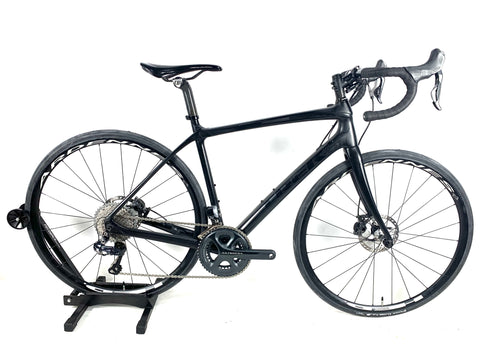 2016 Trek Domane 6.9 Disc Carbon Ultegra Di2 11-Speed HED Wheels Size: 54cm