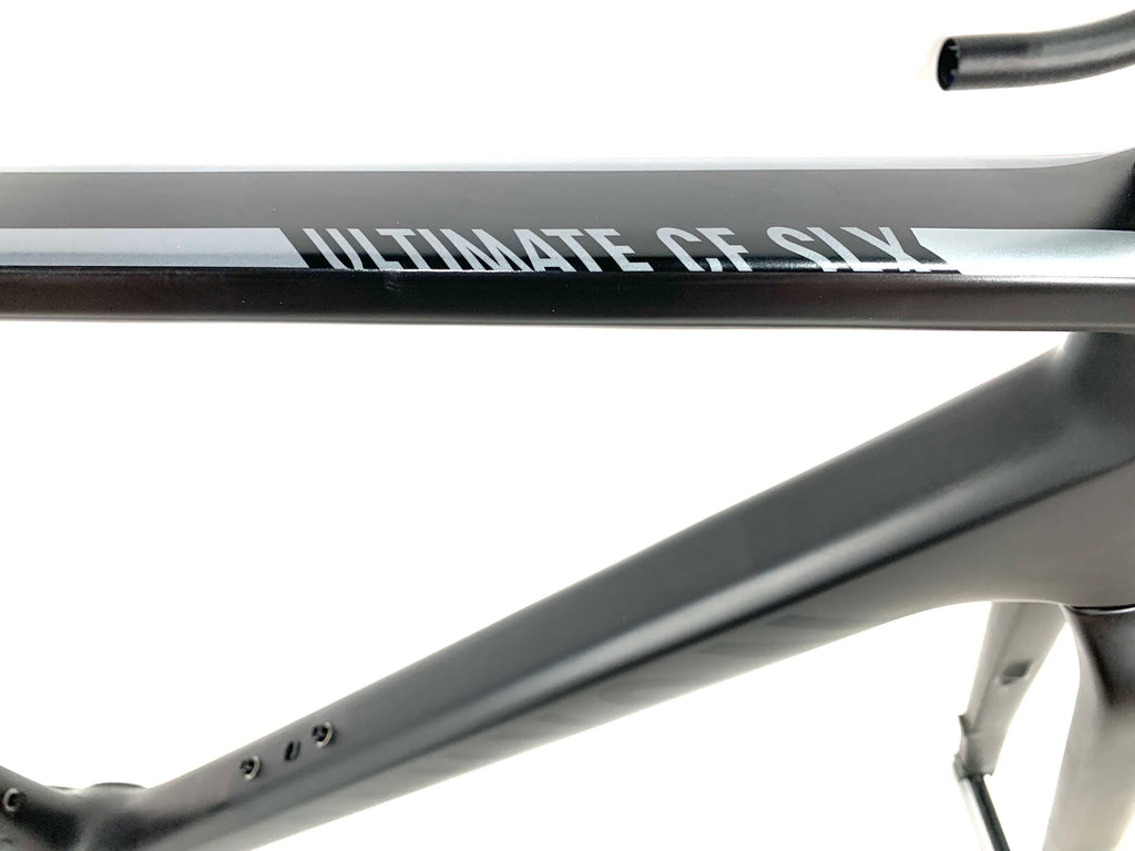 Canyon best sale bike frame