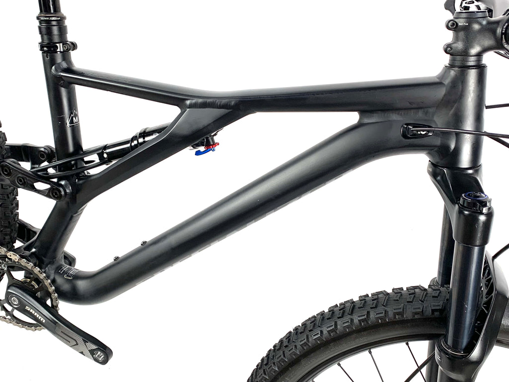 Stumpjumper cheap st 27.5