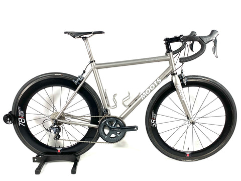 Moots Vamoots CR Titanium Road Bike Ultegra 11 Speed Profile Carbon Wheels Size: 55cm