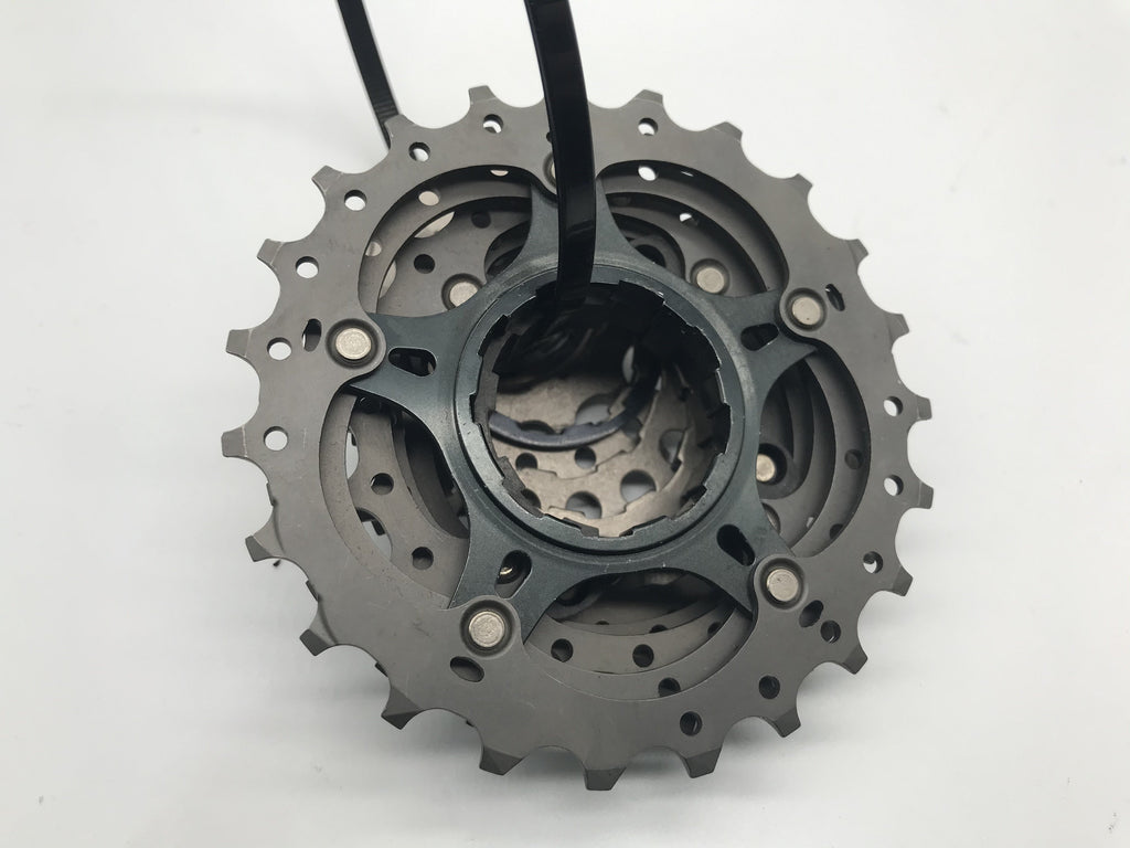 Cassette SHIMANO DURA ACE CS-9000 11v 11/23 (Ref 240) at the price of  85,00 €
